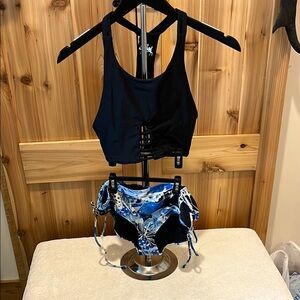 Heat Black Top and Blue Patterned Bottoms Women's Bikini Set